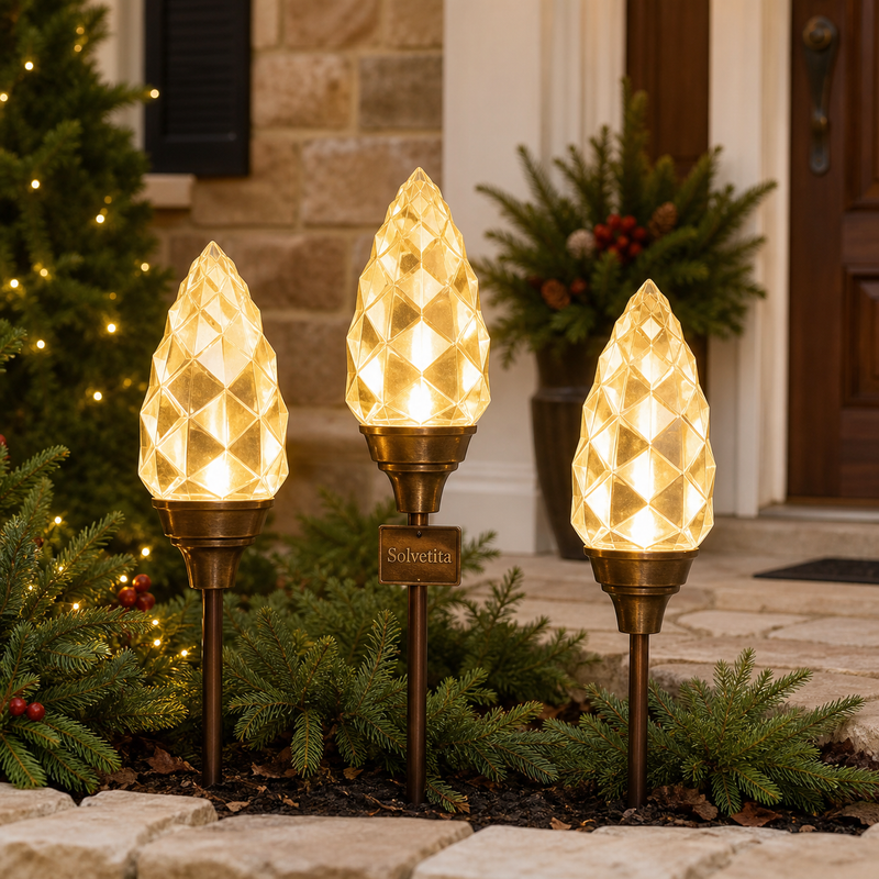 Eloriain Crystal Pinecone Yard Stakes